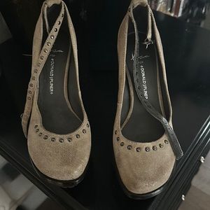 Lisa for Donald jPliner pumps with ankle strap